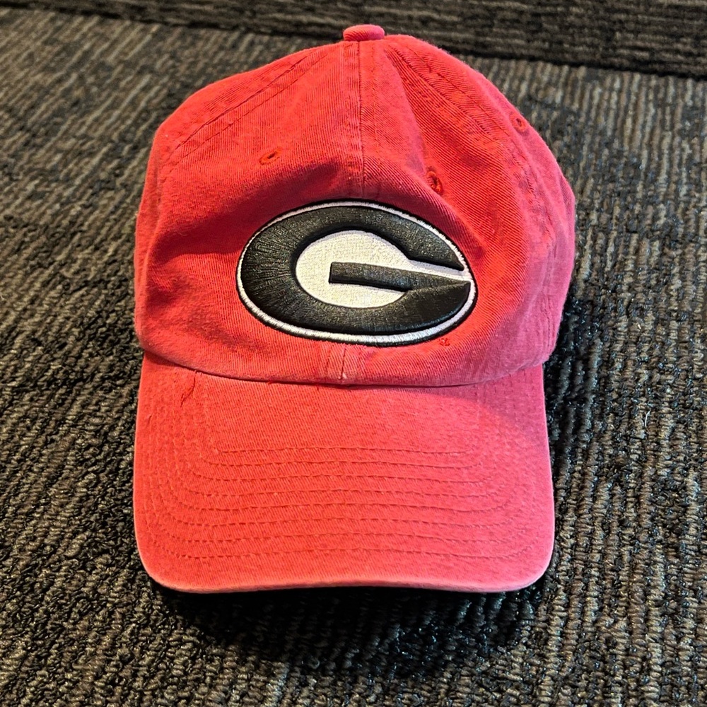 Red UGA Relaxed Fit Ball Cap, Licensed Apparel, Sz S. Red with Black “G”